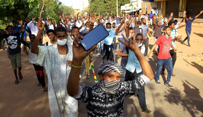 حجب مواقع التواصل الاجتماعي في السودان
