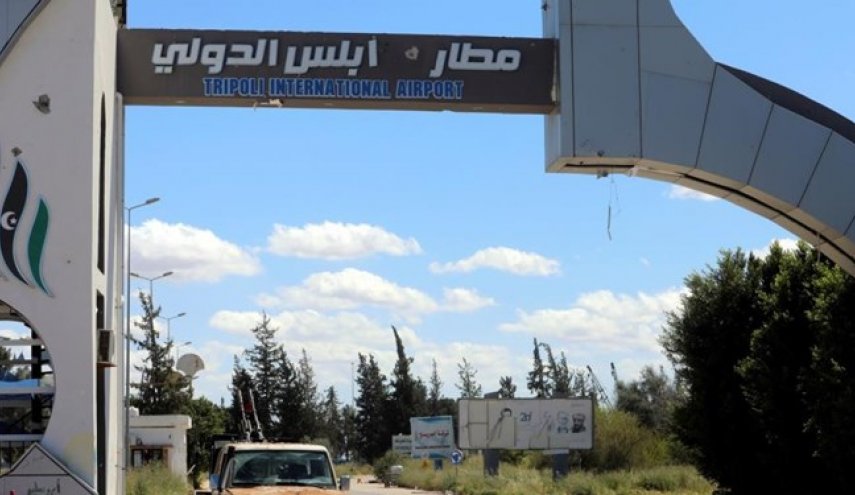 جدیدترین اخبار از تحولات لیبی/ حمله مجدد هواپیماهای حفتر به فرودگاه طرابلس/ 47 کشته و 181 زخمی در درگیری‌ها 3 روز گذشته طرابلس