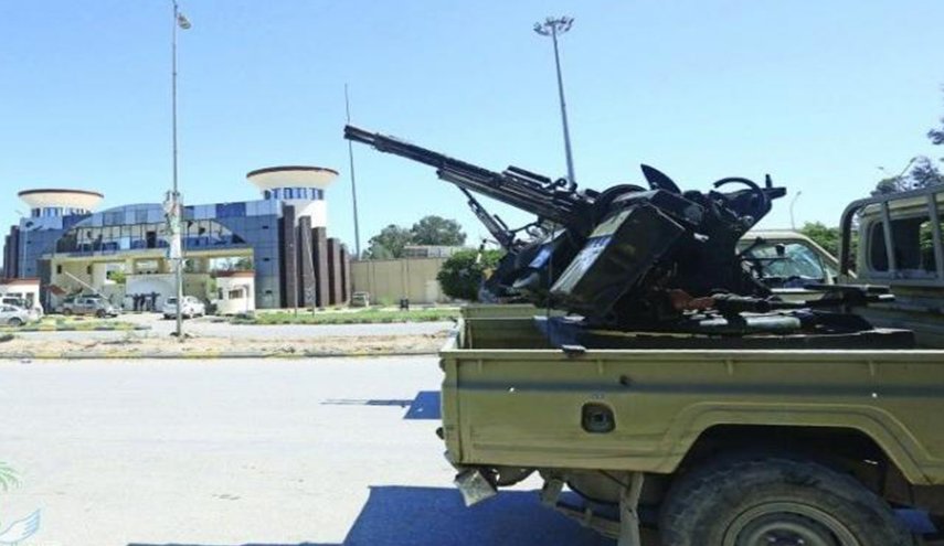 معارك ضارية بين قوات حفتر والمجلس الرئاسي قرب طرابلس