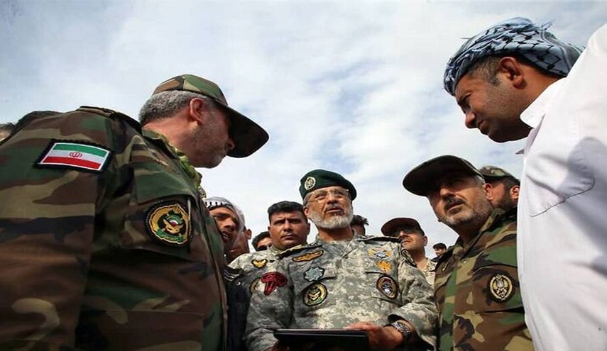 الحضور المكثف للجيش الايراني في معظم قرى 