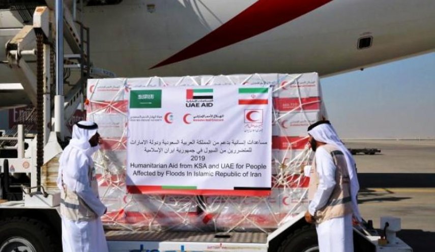 کمک های سعودی و امارات به سیل زدگان ایران 