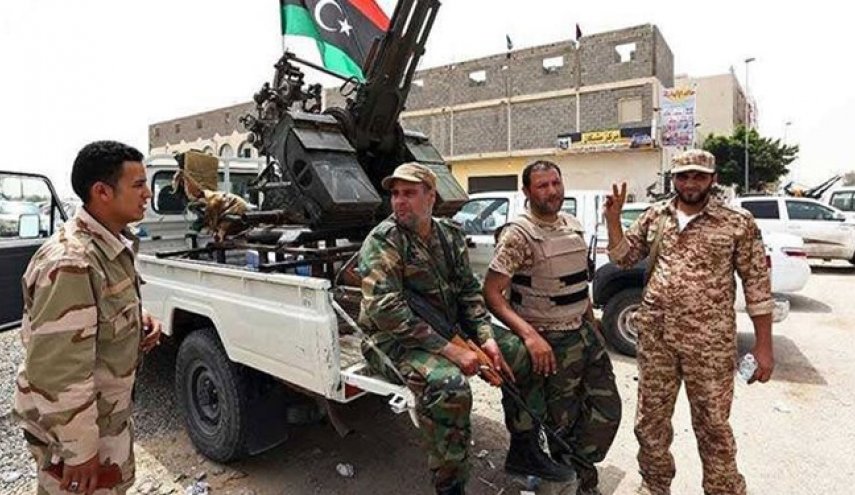 نیروهای حفتر، یک منطقه را در جنوب پایتخت لیبی گرفتند
