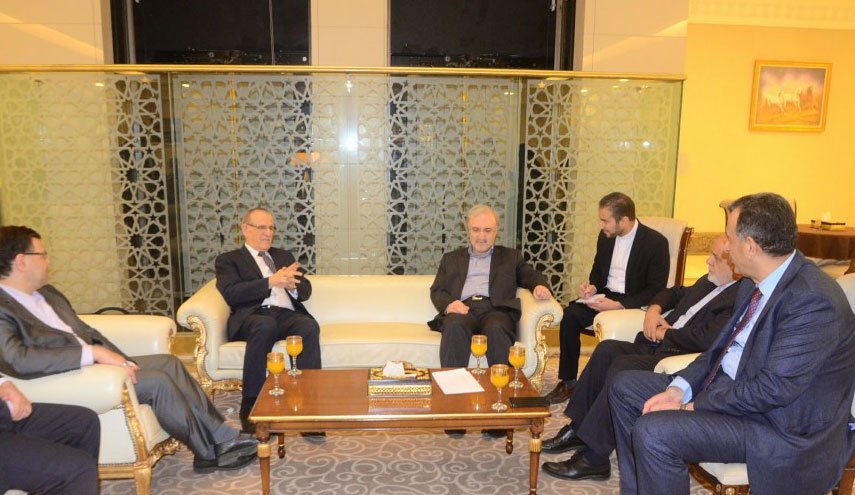 وزیران بهداشت ایران و عراق بر گسترش همکاری ها تاکید کردند
