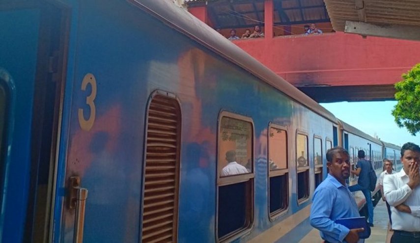 کشف یک بسته مشکوک در راه‌آهن سریلانکا