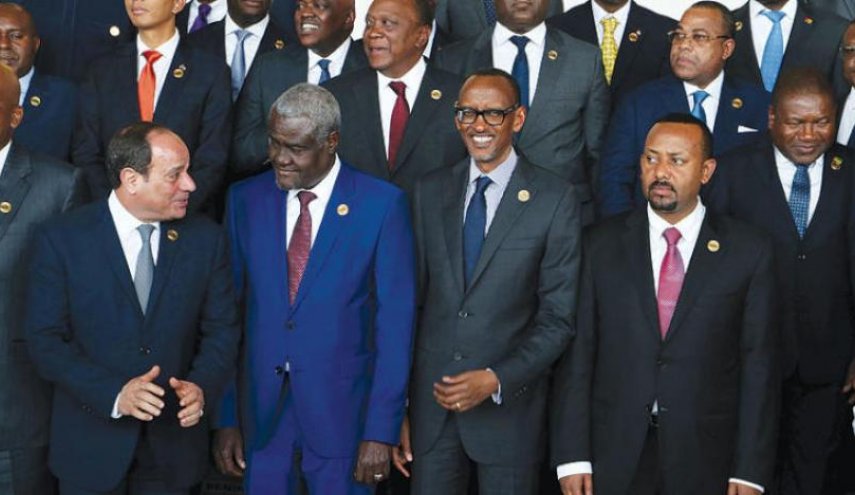 القمة الأفريقية تمهل المجلس العسكري السوداني تسليم السلطة وفق القرار المحدد