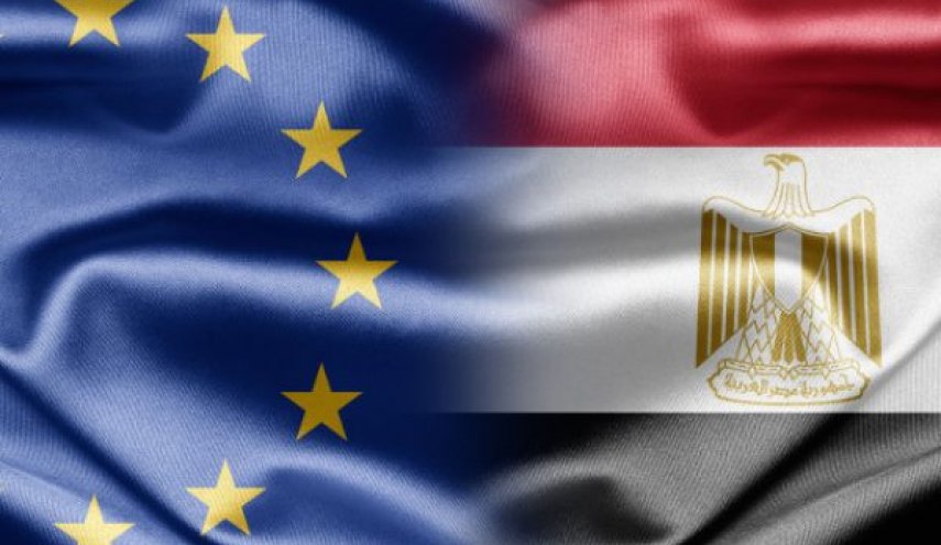 الاتحاد الأوروبي يدعو مصر للالتزام بسيادة القانون
