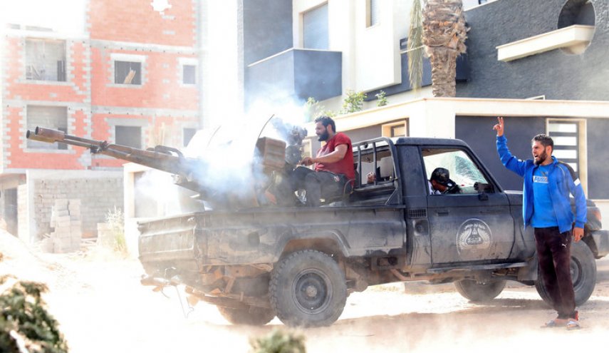 نزوح 40 ألف مدني جراء التصاعد العسكري في ليبيا