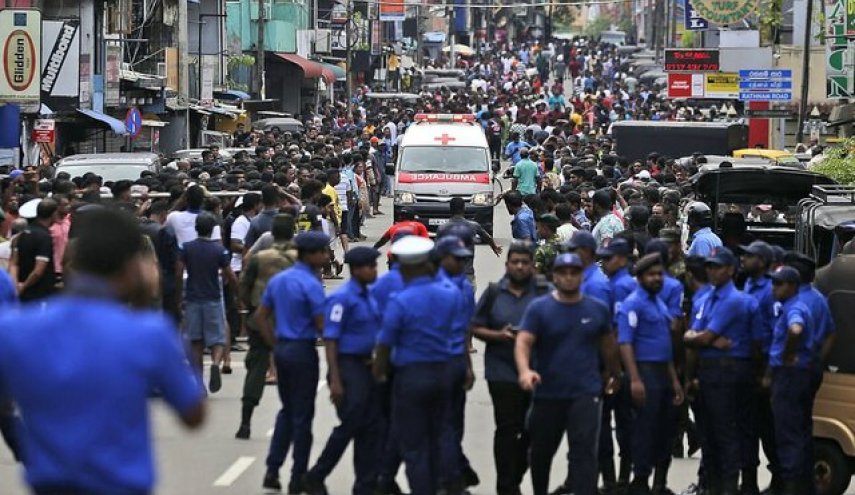 مقاومت رئیس پلیس سریلانکا در برابر استعفای رئیس جمهور
