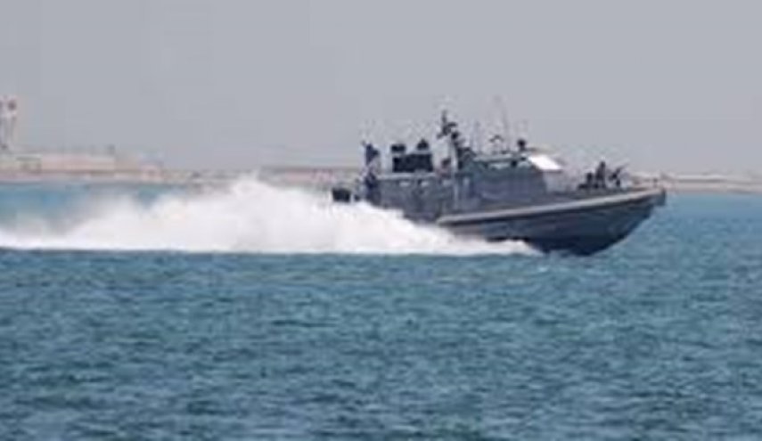 قایق نظامی رژیم صهیونیستی حریم آبی لبنان را نقض کرد
