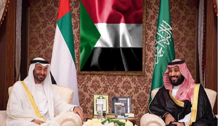 انياب السعودية والإمارات تعض السودان!