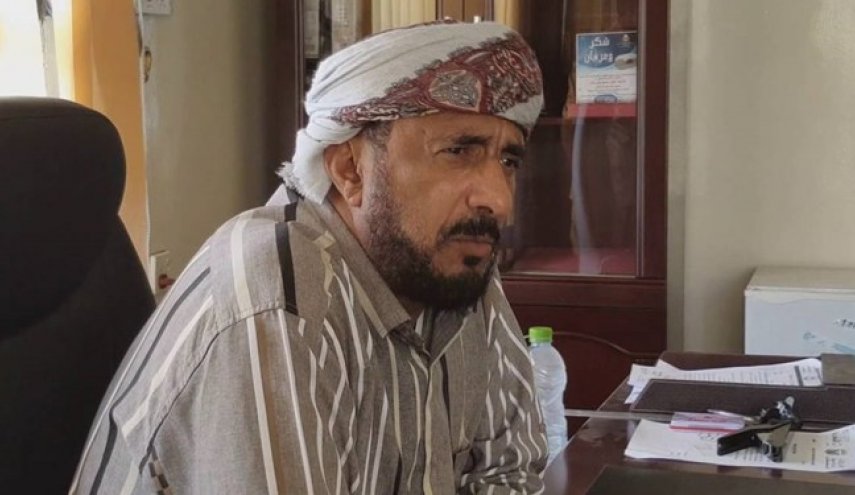 ممنوع‌الخروج شدن یک وزیر یمنی در عربستان سعودی
