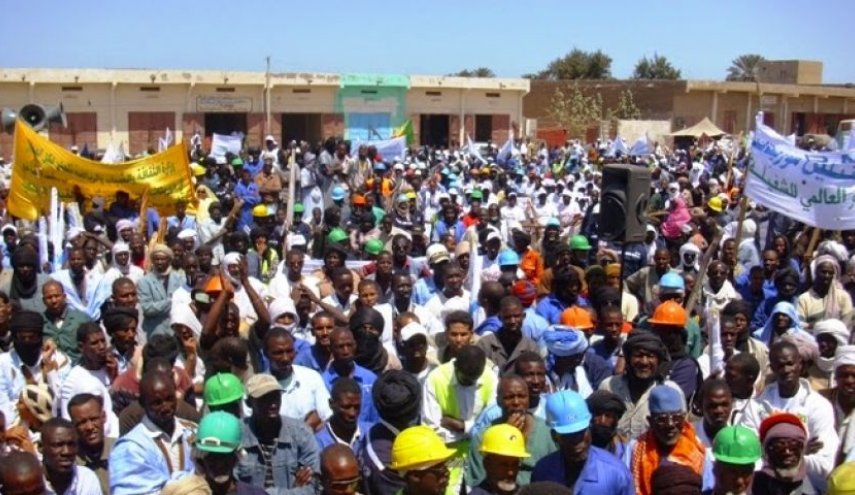 موريتانيا.. مسيرات على وقع إضرابات في 