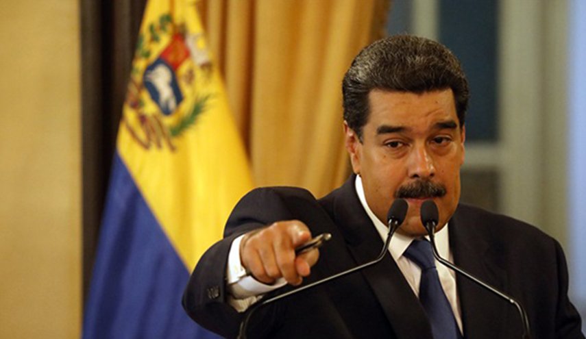 مادورو يدعو الجيش الى محاربة جميع الانقلابيين