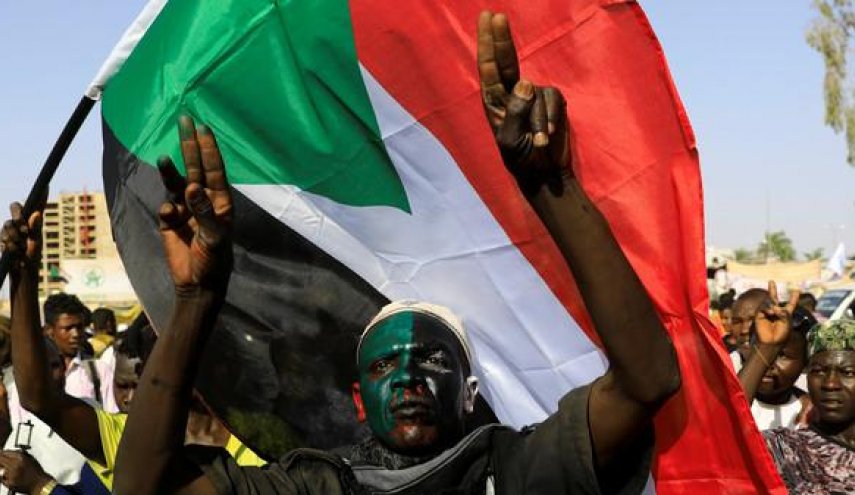 السودان ...المجلس العسكري يوافق على مجلس السيادة بشروط 