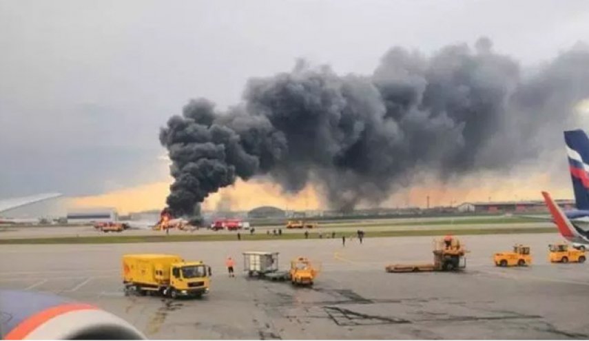 تلفات آتش‌سوزی هواپیمای روسی به 41 نفر رسید