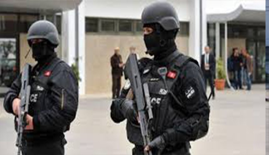 تونس تعتقل 5 أفارقة خلال محاولة اجتياز الحدود
