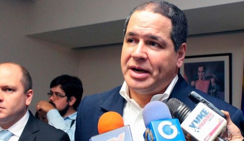 فرار یکی از معاونان رهبر مخالفان ونزوئلا به کلمبیا 


