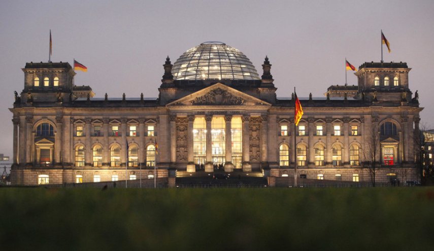 برلماني ألماني ردا على السفير الأمريكي: ألمانيا ليست مستعمرة أمريكية