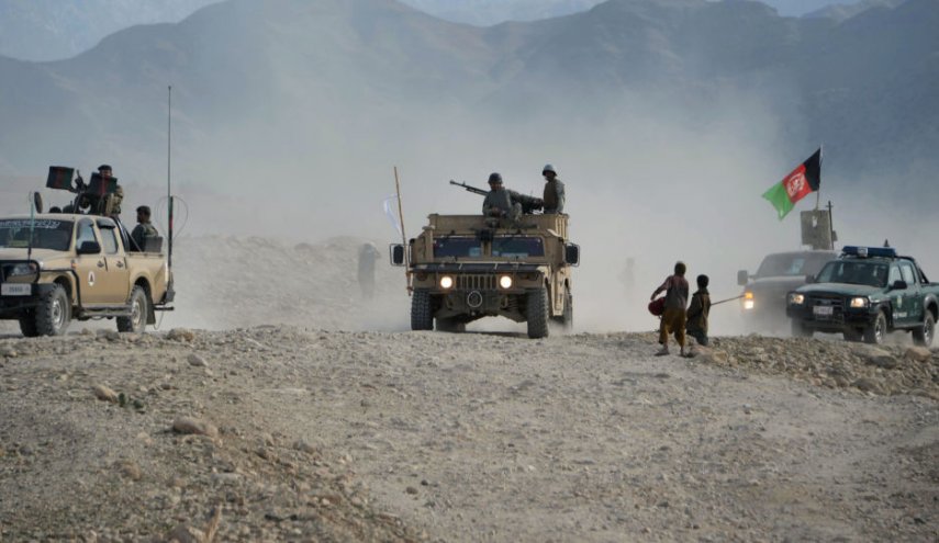 مقتل 8 من الشرطة في ضربة جوية جنوب أفغانستان