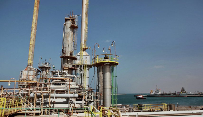 ليبيا: الوضع المضطرب سيفقدنا 95% من إنتاج النفط