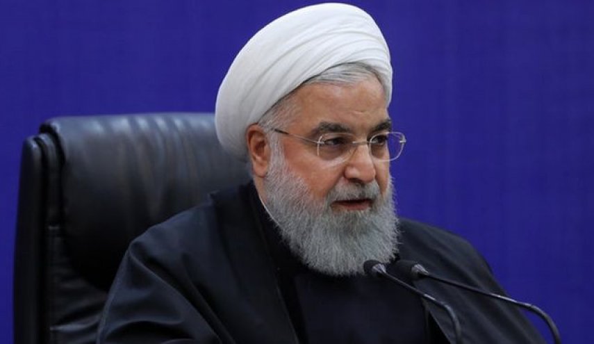 روحاني: لا يمكن لضغوط الاعداء ان تهزم الشعب الايراني