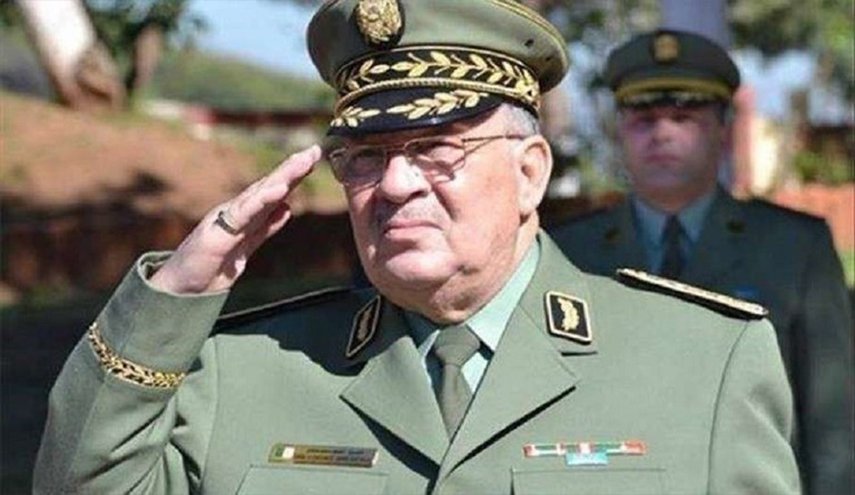 رییس ستاد ارتش الجزائر: درخواست برخی تظاهرکنندگان نامعقول است
