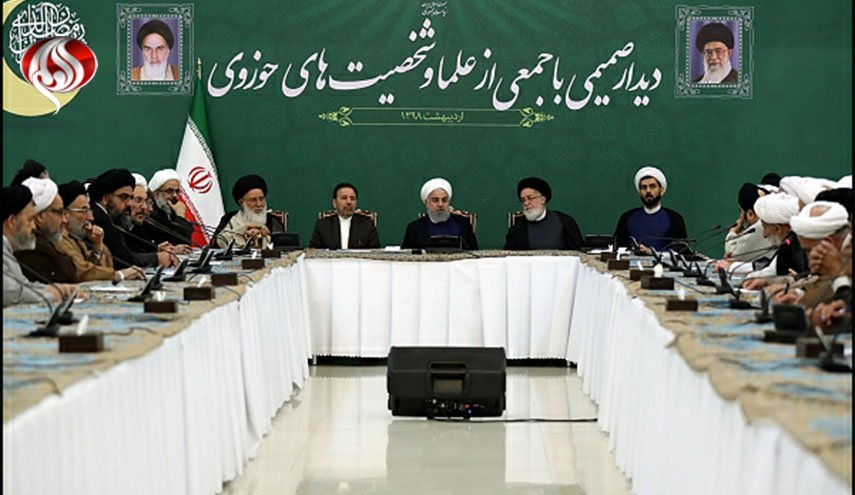 روحانی: کارآمدی دولت فرقی با گذشته نکرده و ما همان دولت هستیم/ افتتاح گسترده طرحهای توسعه ای به رغم تحریمها در بعد از ماه مبارک رمضان
