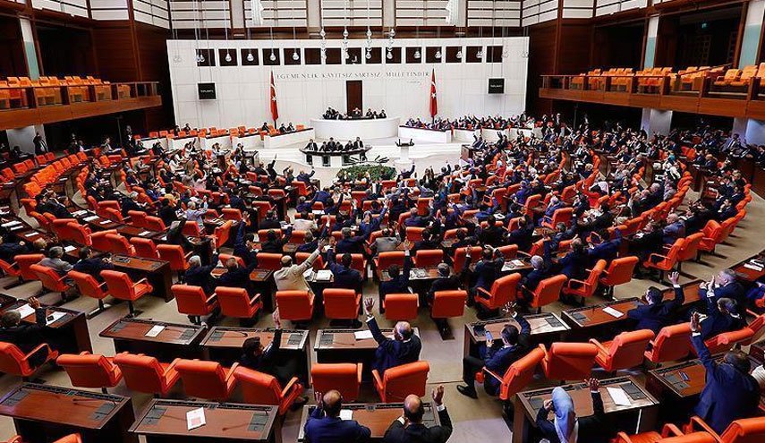 دادستانی ترکیه خواستار لغو مصونیت قضایی 25 نماینده احزاب مخالف شد