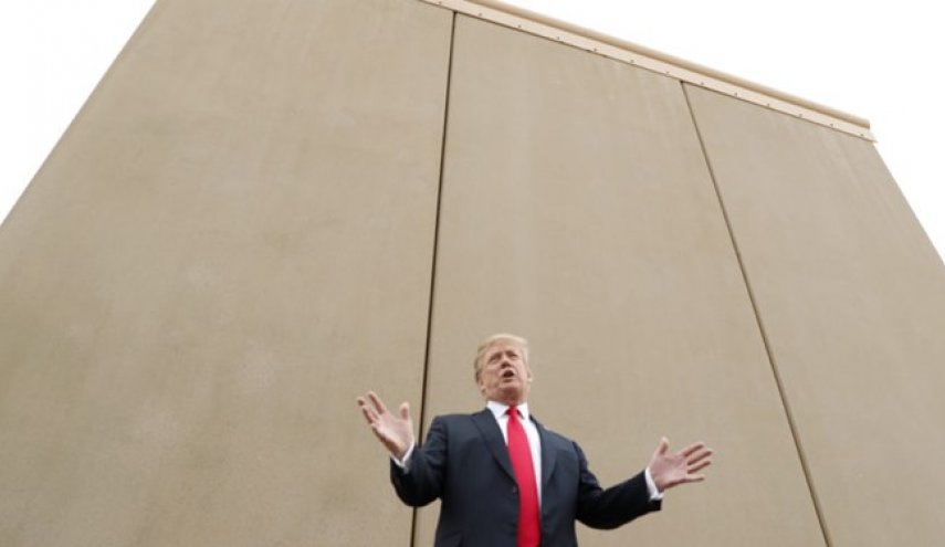 قاضی فدرال بخشی از بودجه دیوار مکزیک ترامپ را بلوکه کرد
