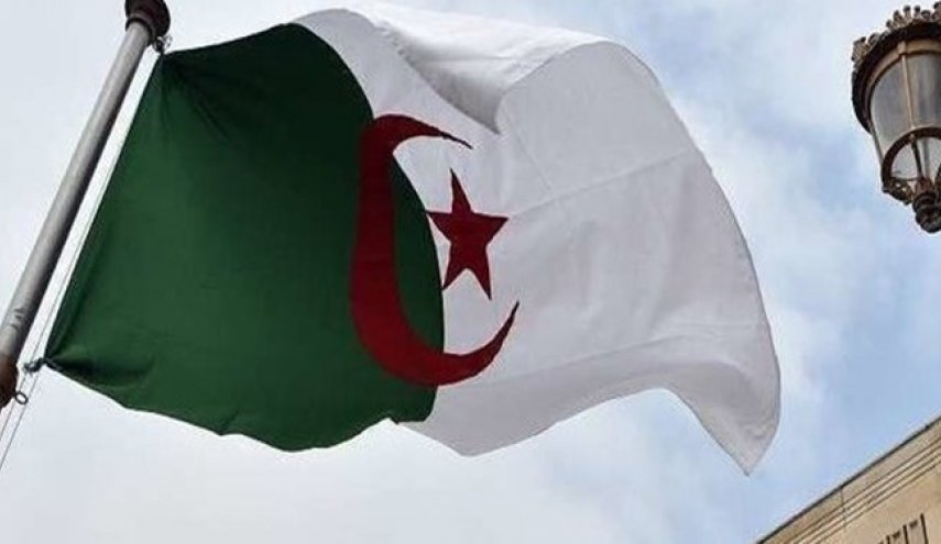 ارتش الجزایر: انتخابات ریاست‌جمهوری باید هر چه زودتر برگزار شود