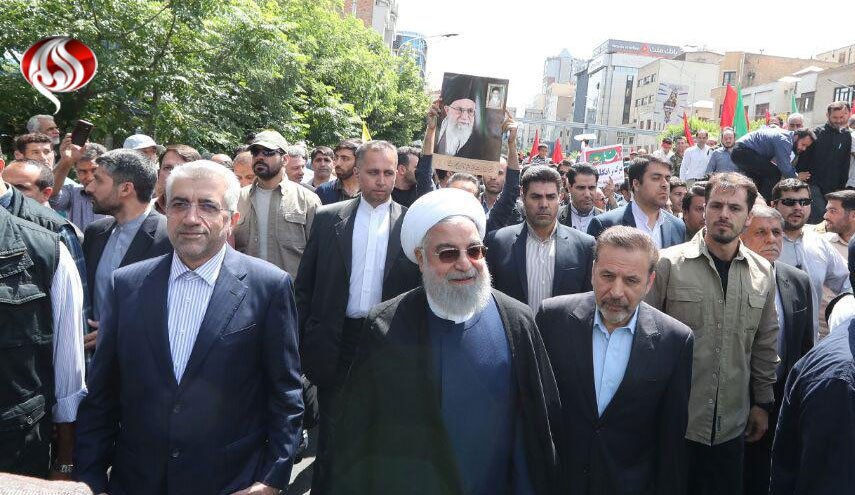 روحانی به جمع راهپیمایان روز جهانی قدس پیوست