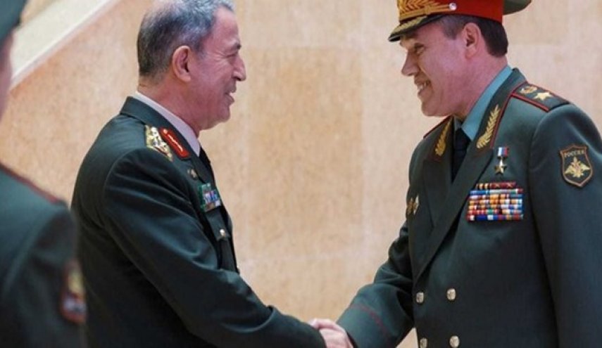 رایزنی رئیس ستاد مشترک ارتش روسیه با وزیر دفاع ترکیه درباره آتش‌بس در ادلب
