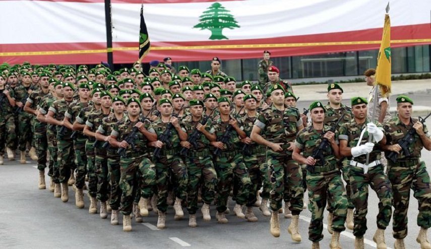 لبنان: اشتباك الجيش والحكومة لا يزال في أوله