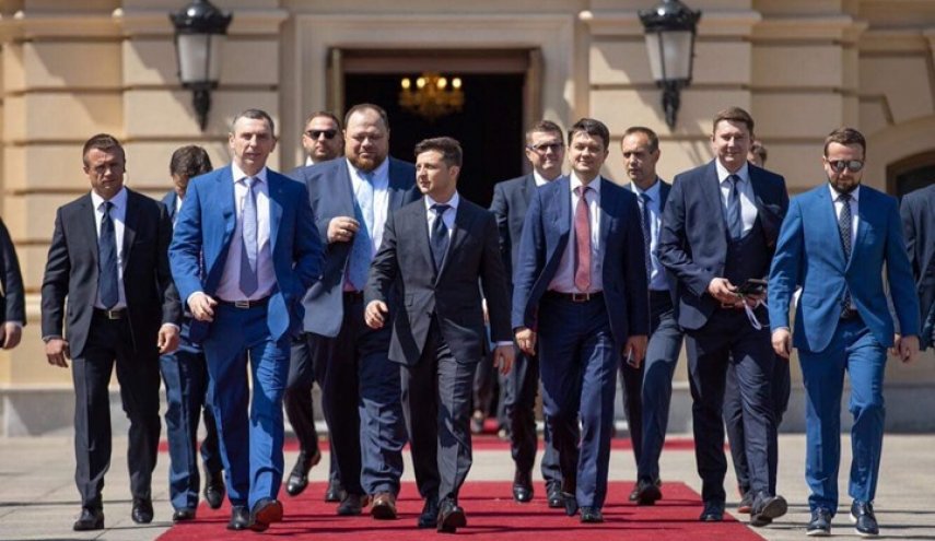 ماذا قال رئيس أوكرانيا الجديد عن إمكانية التفاوض مع روسيا؟
