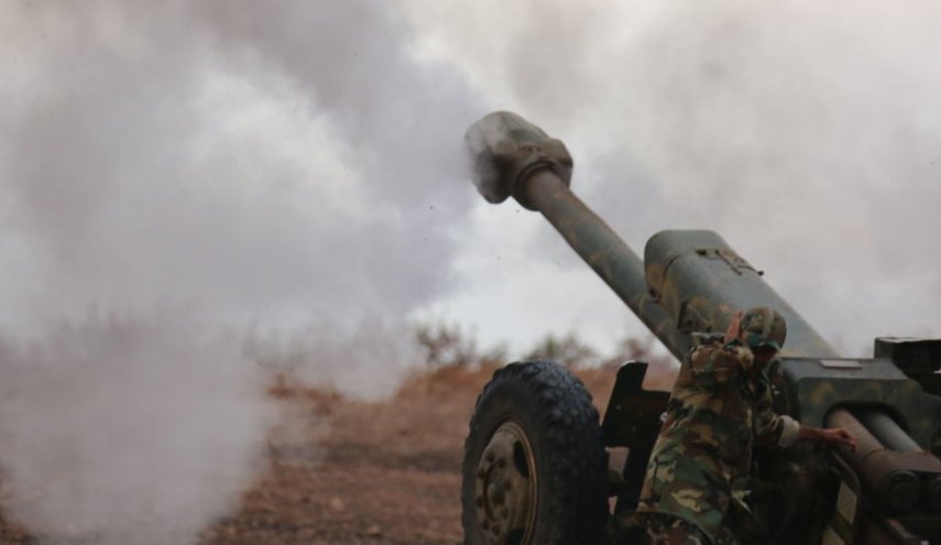 تروریست ها زیر آتش توپخانه ارتش سوریه 