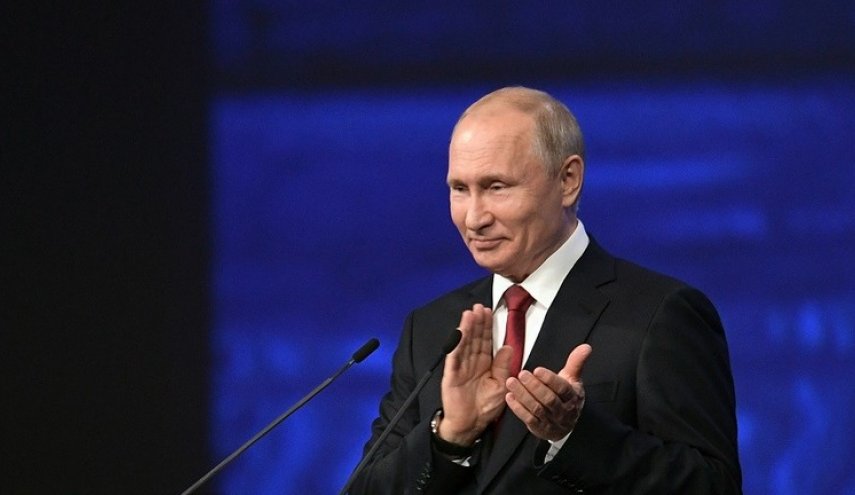 بوتين: 'القرد الذكي' يقف متفرجا ليرى النتيجة!