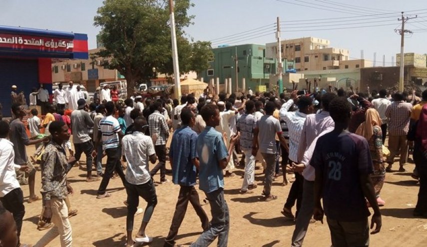روایتی از روز کشتار معترضان در سودان توسط شورای مورد حمایت عربستان
