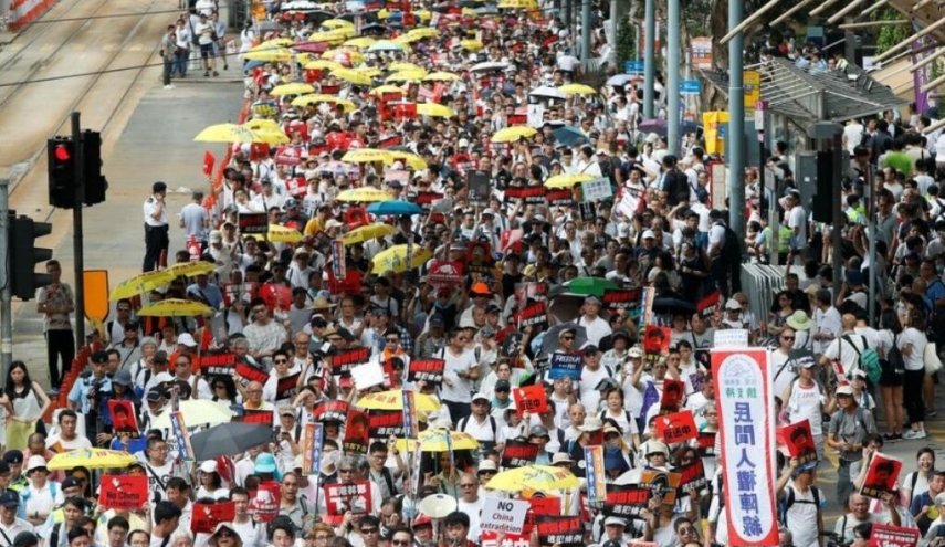 مردم هنگ کنگ در اعتراض به قانون استرداد متهمان به چین تظاهرات کردند