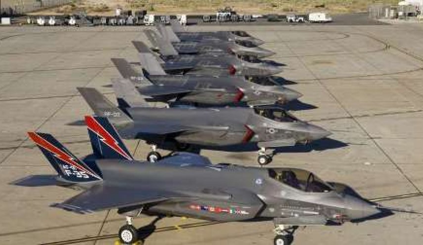 توقف آموزش جنگنده‌های آمریکایی اف ۳۵ به خلبانان ترکیه 