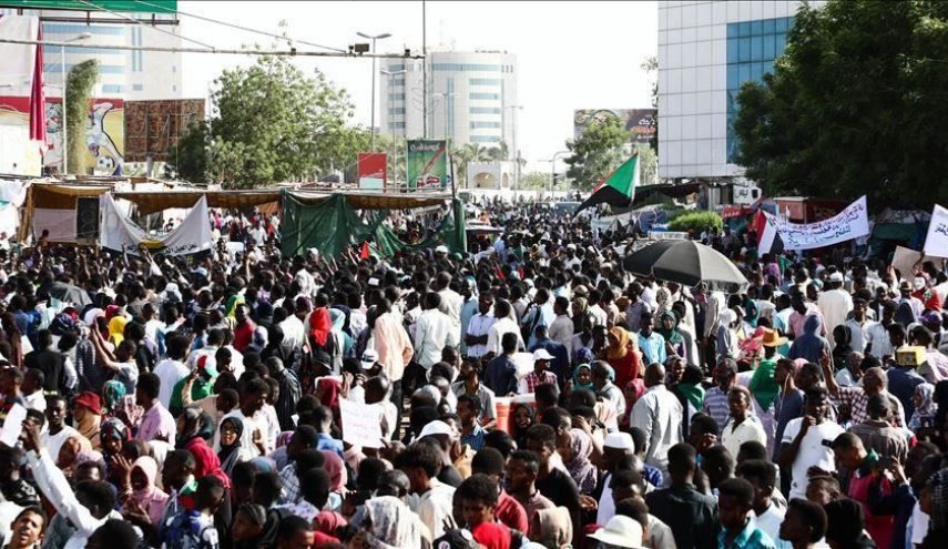 الاتحاد الأفريقي يدعو إلى 'تحقيق شفاف' بأحداث اعتصام السودان