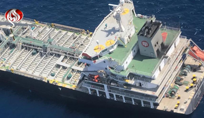 مالک نفتکش ژاپنی حادثه دیده در دریای عمان: دریانوردان یک شی پرنده دیدند 