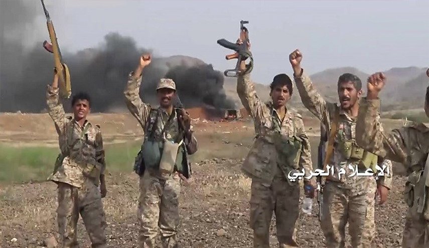 الجيش واللجان الشعبیة يسيطرون على مواقع عسكرية في نجران