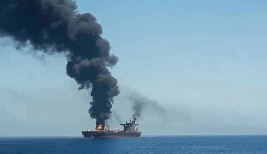 روزنامه مصری: موساد مظنون انفجار نفتکش‌ها است