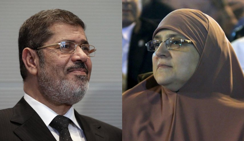 اول تعليق لزوجة محمد مرسي على وفاة زوجها+صورة