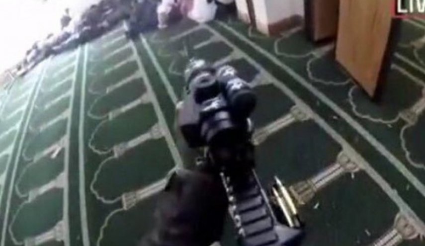 الحكم على نيوزيلندي أعاد نشر فيديو مذبحة مسجدين بالسجن 21 شهرًا