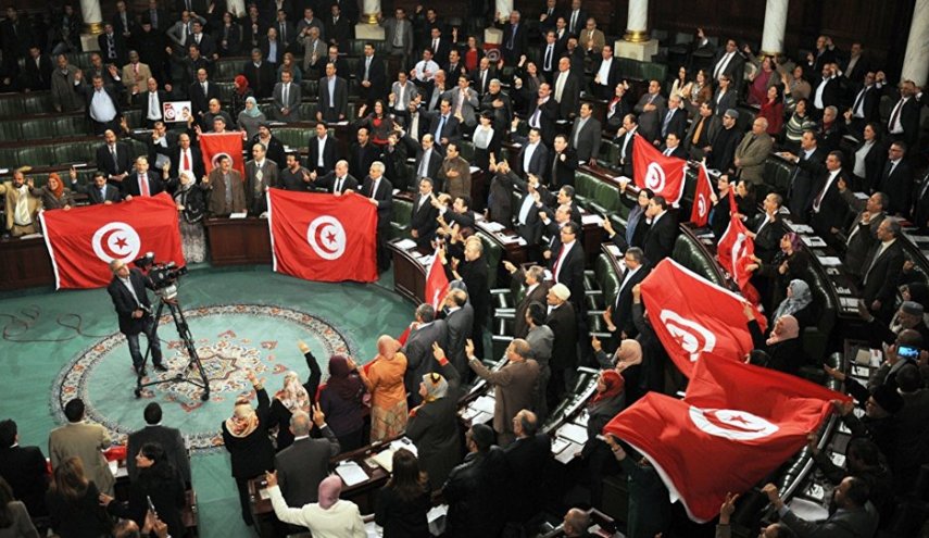  مجلس النواب التونسي يقر تعديلات قانونية يمكن أن تقصي مرشحين للرئاسة
