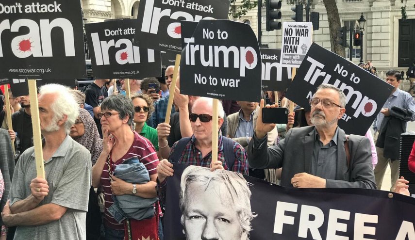 ناشطو 'اوقفوا الحرب' يدينون سياسات ترامب ضد ايران
