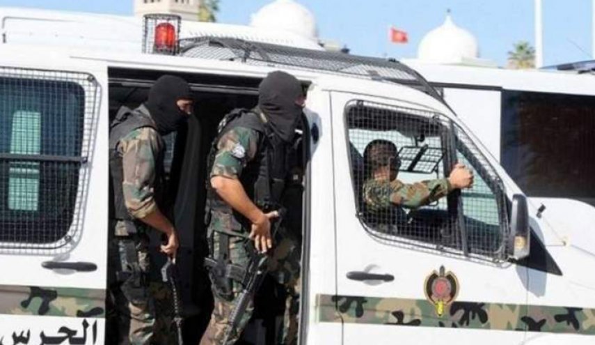 تفجير انتحاري قرب السفارة الفرنسية في تونس