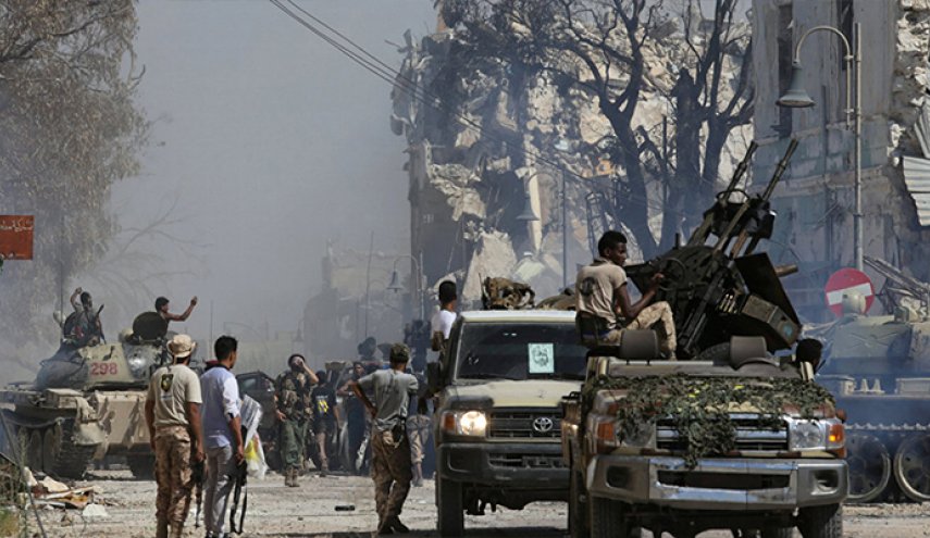 الجيش الليبي يحذر المدنيين من ضربات عسكرية مكثفة!