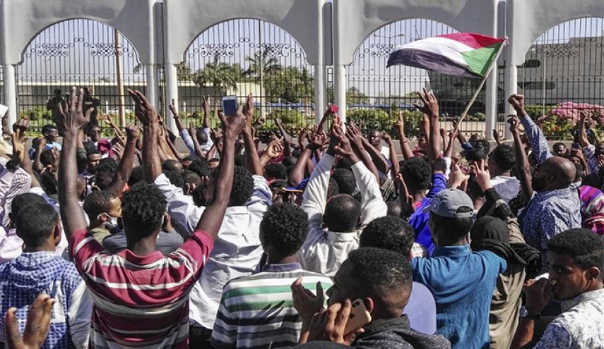 العثور على 3 جثث في أم درمان بعد احتجاجات الأحد في السودان